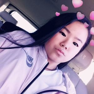 Meet your Posher, Kalia